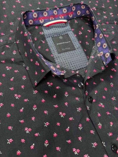 Chemise ERIK à motif floral rouge sur fond noir