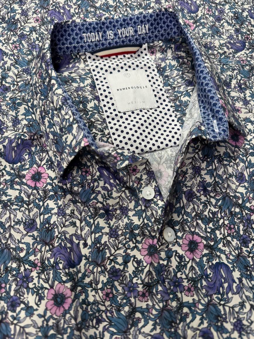 Chemise MARKY à motif floral pastel sur fond blanc 1 Chemise MARKY à motif floral pastel sur fond blanc