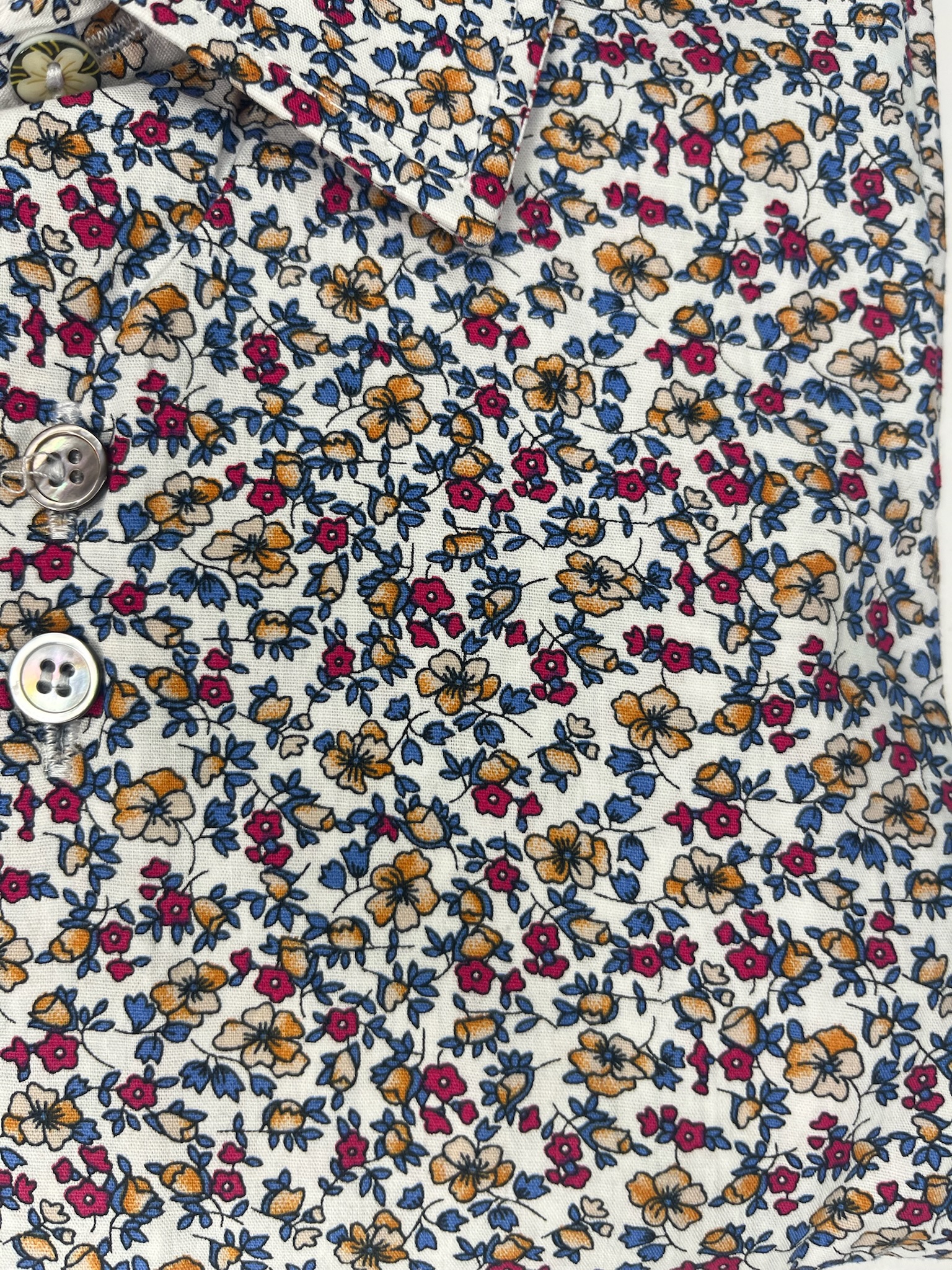 Chemise CALEB à motif floral multicolore 4 Chemise CALEB à motif floral multicolore – Image 3