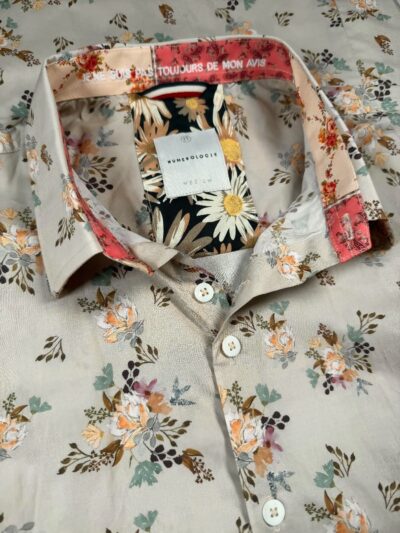 Chemise SAUVEUR à motif floral sur fond beige