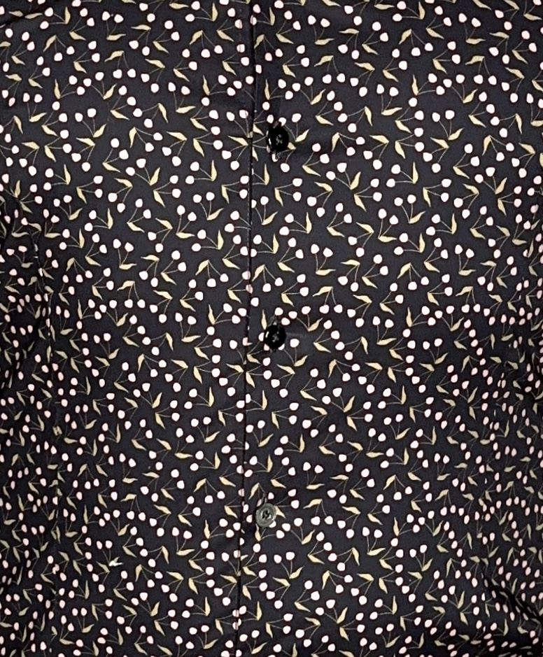 Chemise ISAAC, imprimé rose et beige sur fond noir 4 Chemise ISAAC, imprimé rose et beige sur fond noir – Image 3