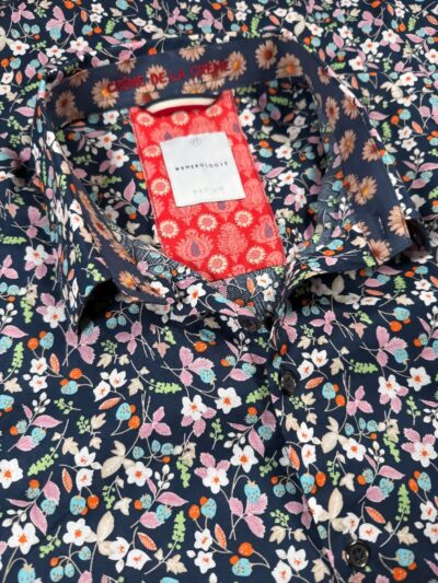 Chemise SIMON à motif floral multicolore sur fond marine