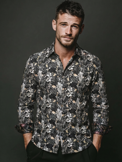 Chemise BENSON à motif floral multicolore sur fond noir